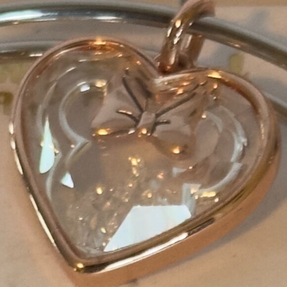 DISNEY “LOVE IS BEAUTIFUL” CHARMED BRACELET. NWT NIB - Picture 3 of 5